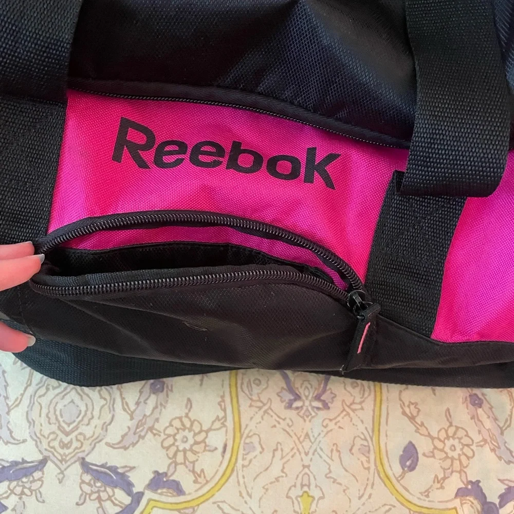 Reebok Pink and Black Duffel Bag - Picture 7 of 12